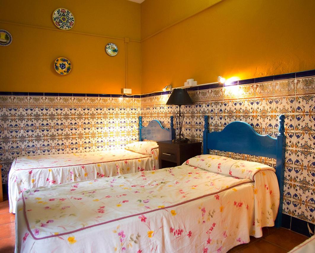 Twin Room Private Bathroom